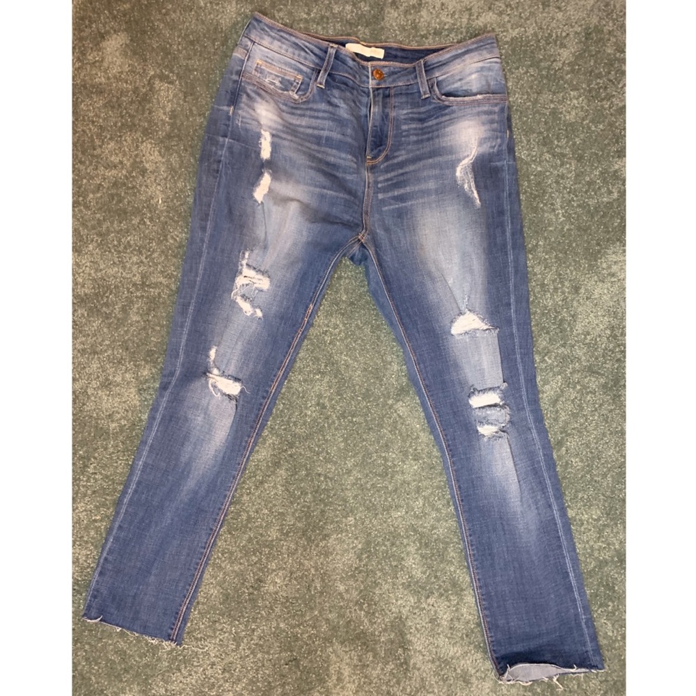 32 THE BUCKLE LYNX ANKLE SKINNY JEAN